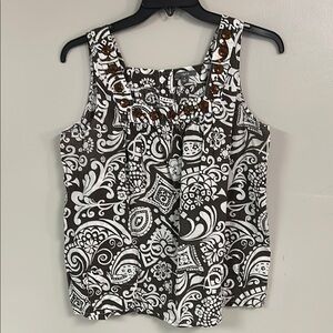 Stylish Brown and White Patterned Women's Top